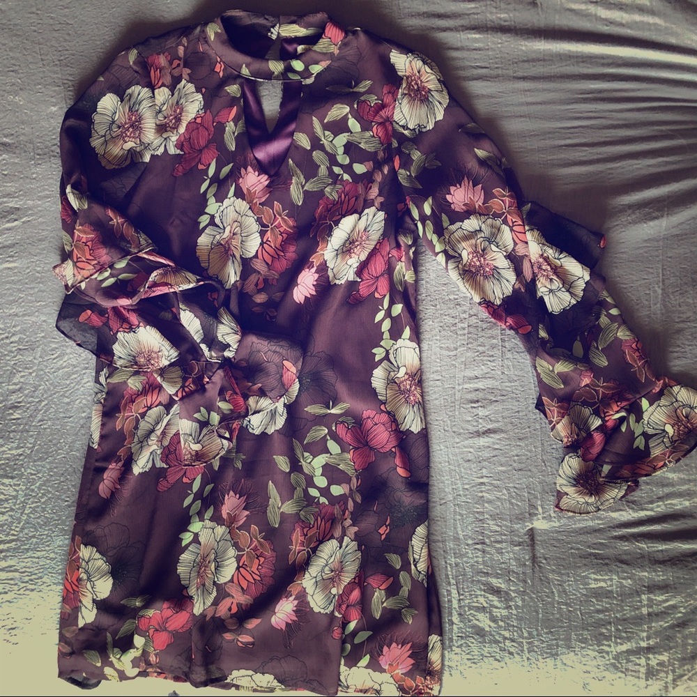 Long sleeved summer dress